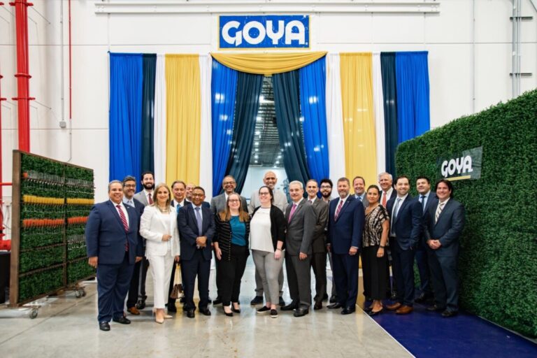 Goya Chicago Celebrates its New Expanded Facilities – Abasto