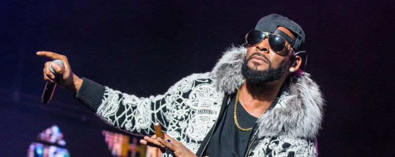 R. Kelly Sues Detention Facility for “Cruel and Unusual Punishment” Under Suicide Watch