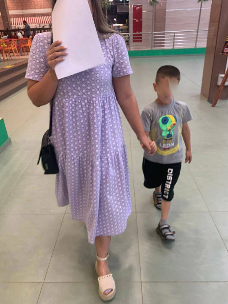 Heartbreaking moment mum tries to sell her son, 7, at shopping centre for £4000 – The Sun