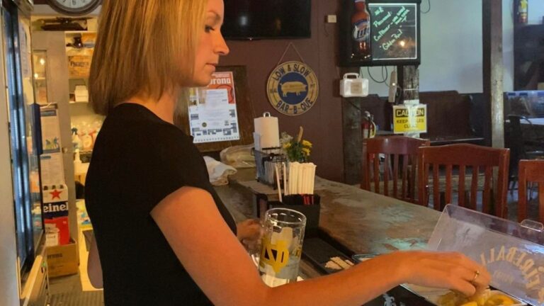 New York bartenders train to spot human trafficking – Spectrum News
