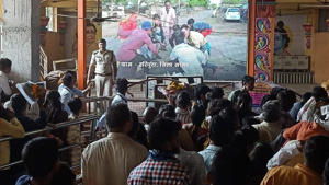 Sendhwa: Police hold human trafficking awareness campaign