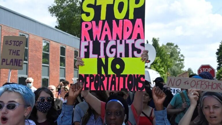 UK high court set to rule on legality of migrant deportation to Rwanda – RFI