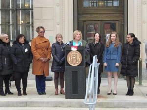 Assemblywoman Murphy Brings Red Sand Project to Statehouse to Raise Awareness of Human Trafficking
