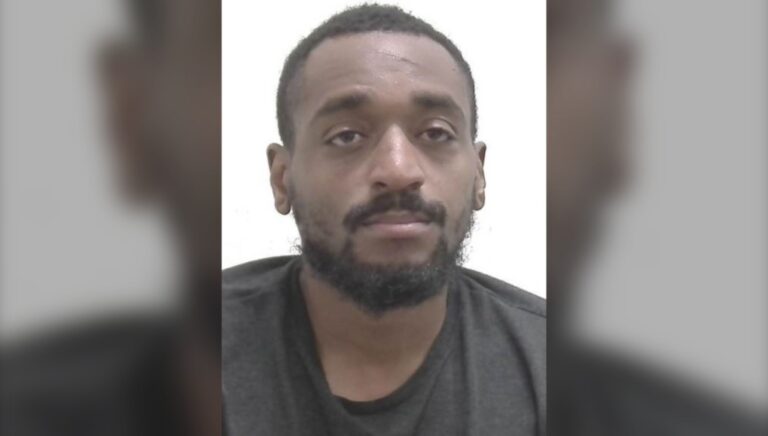 Calgarian charged with human trafficking, accused of grooming victim over social media